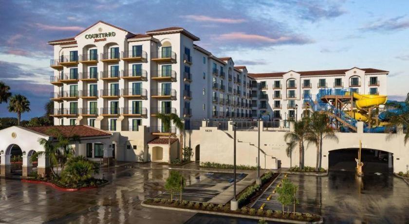 คอร์ตยาร์ด อนาไฮม์ ธีมพาร์ค เอ็นทรานซ์ Hotel ภายนอก รูปภาพ