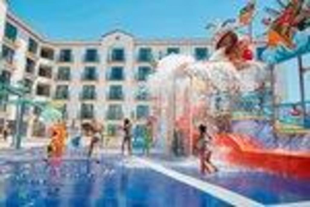 คอร์ตยาร์ด อนาไฮม์ ธีมพาร์ค เอ็นทรานซ์ Hotel ภายนอก รูปภาพ